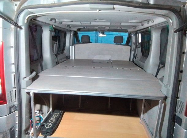Imagenes de las furgonetas camperizada por la empresa 