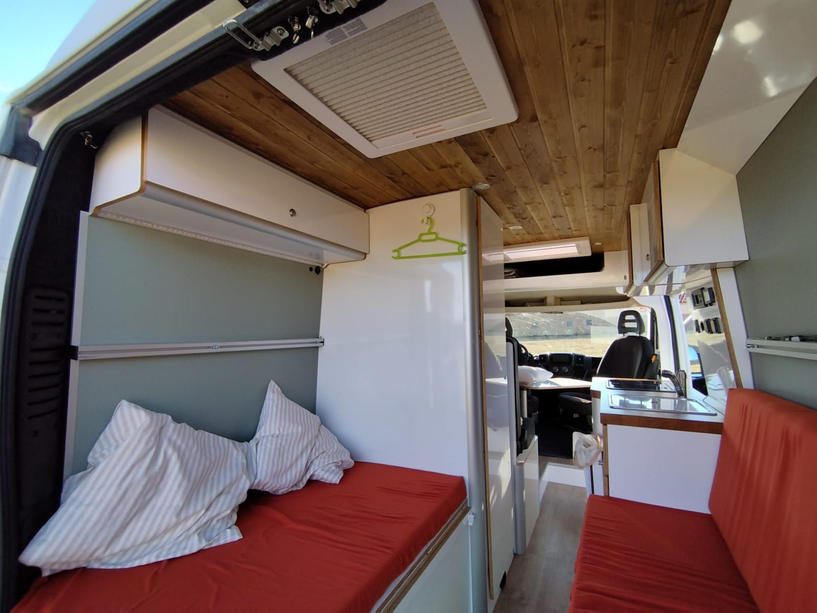 DUCATO YUMPER BOXER L2 H2 miodelo camperizado por dentro 